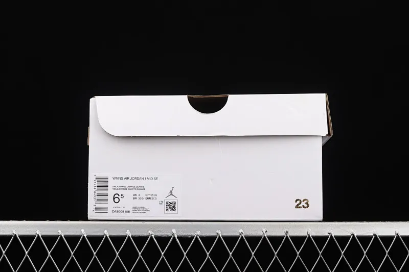 All categories Air Jordan Jordan series basketball shoes Air Jordan 1 Mid G version pure original Air Jordan 1 Mid AJ1 Joe 1 corduroy orange Chinese basketball shoes DA8009-108